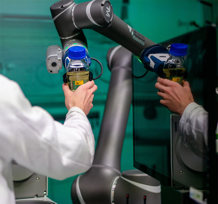 Robot arm