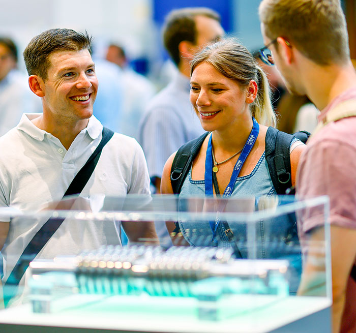 Young visitors in front of an exhibit